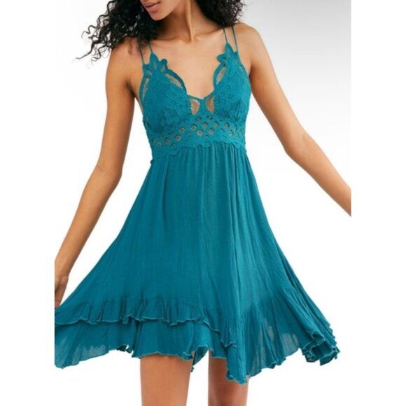 Free People Dresses & Skirts - Free People Teal Lace Crochet Trim Ruffled Hem Flowy Casual Boho Slip Dress
